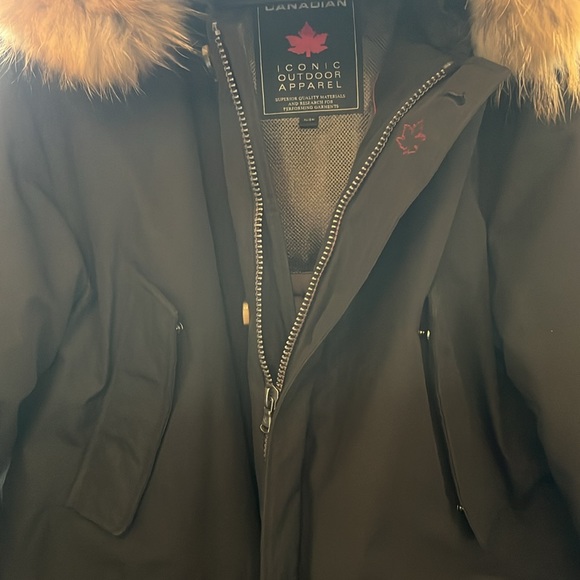 Canadian Classics Italian Men's Hooded Down Coat with  Fur Trim. - Picture 14 of 16